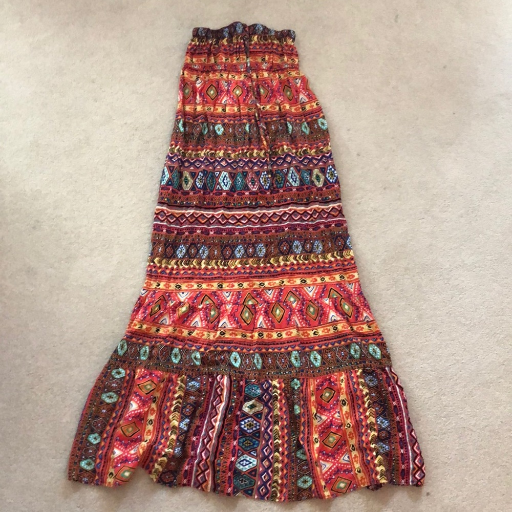 Patterned Strapless Maxi Dress from Forever 21